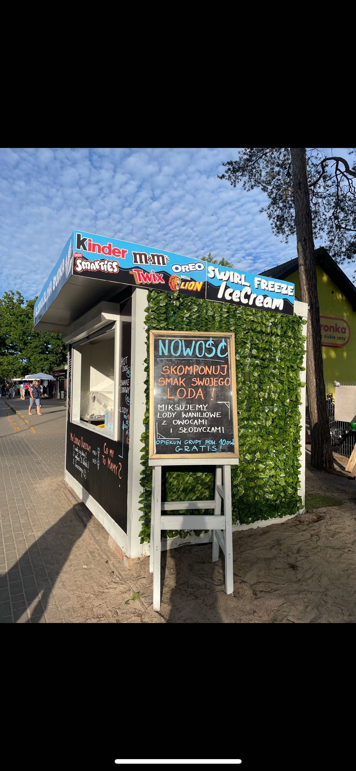 Budka,budka gastronomiczna,punkt handlowy, kiosk, kiosk gastronomiczny