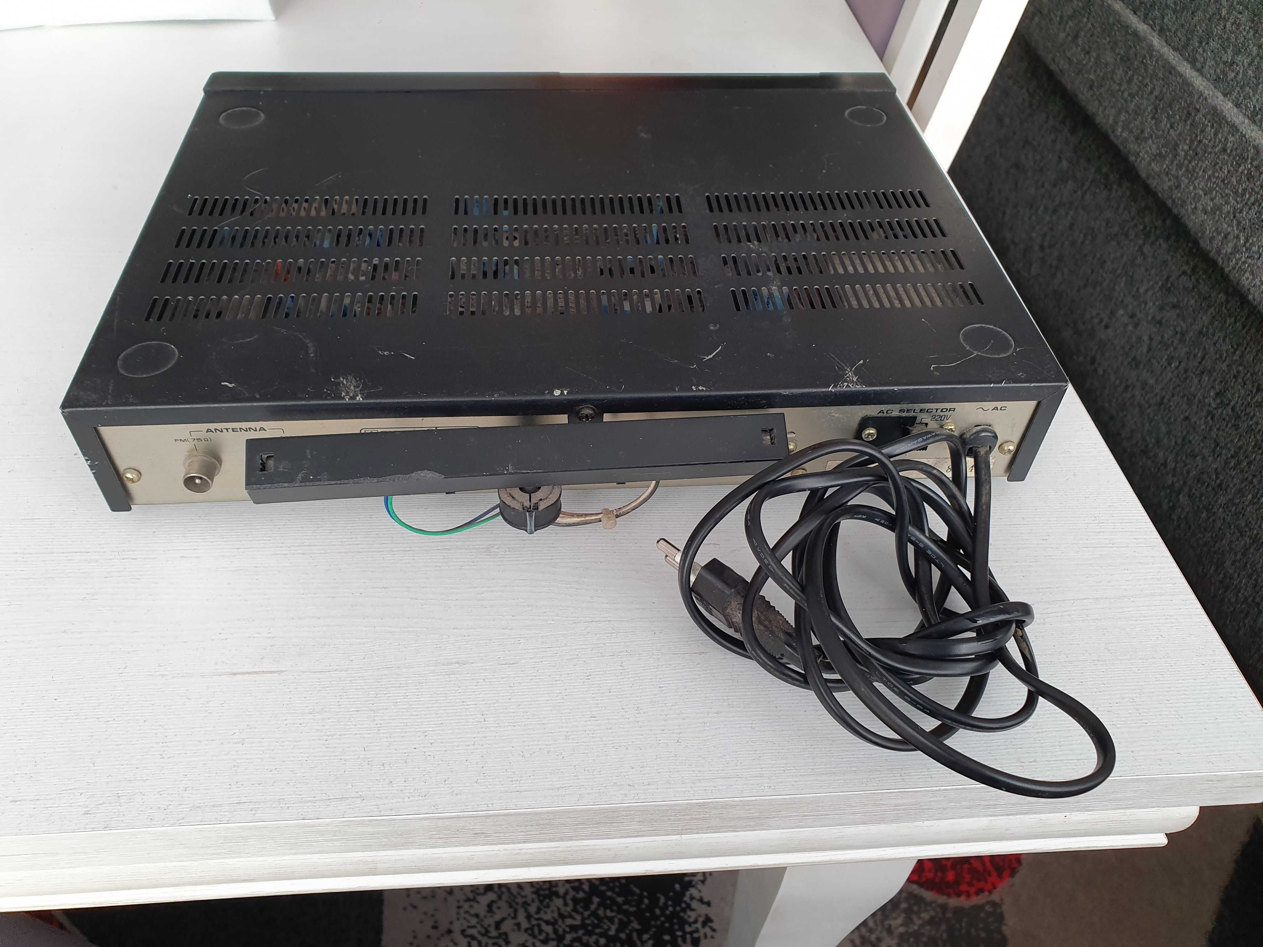 Radio tuner Fisher FM-M23