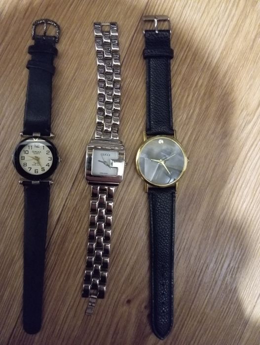 Продам Часы женские