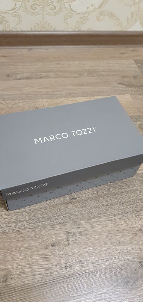 Туфли кожаные фирма Marco Tozzi