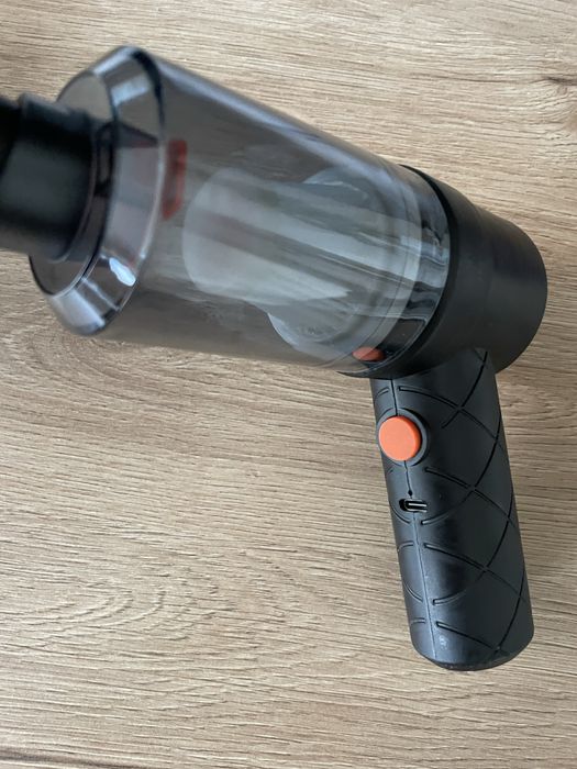 Odkurzacz samochodowy