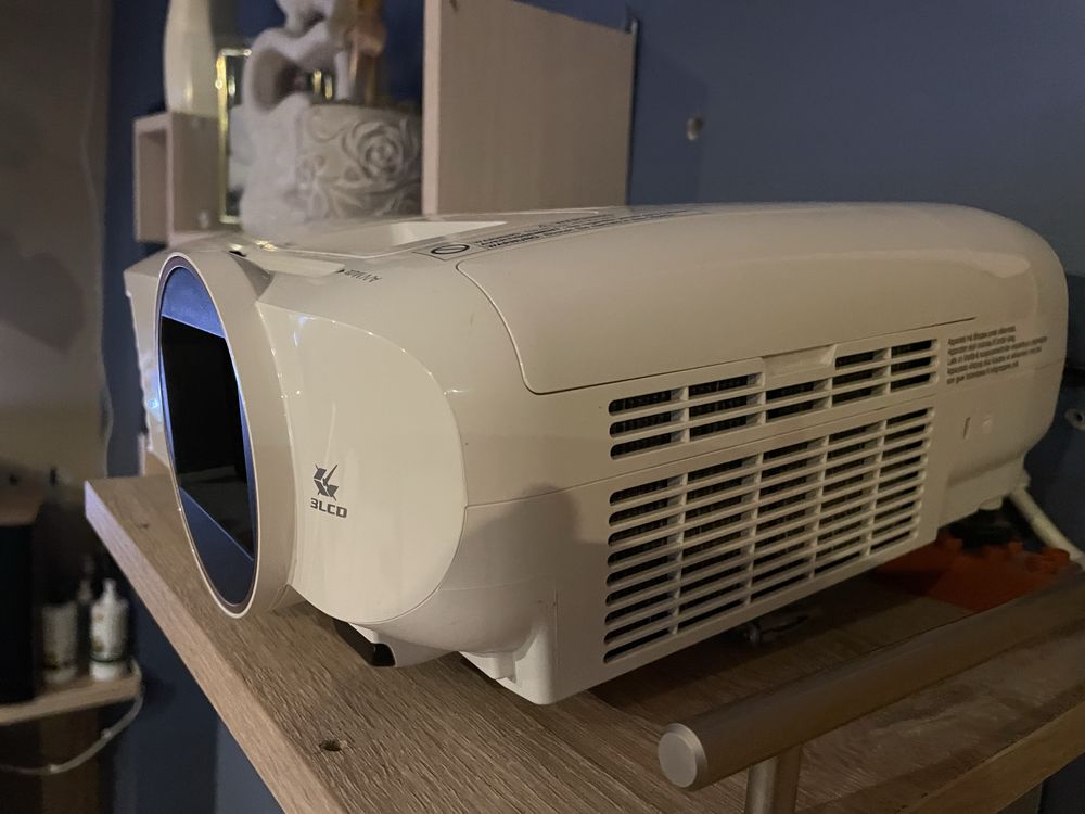 Projektor Epson EH-TW 5650 LCD 3D Full HD