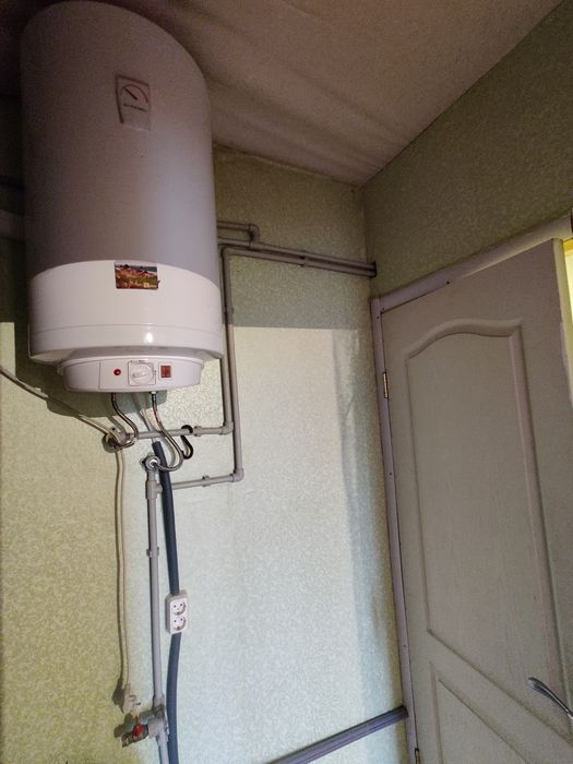 Продам дачу в кооперативі Осокорки,станція метро "Славутич"