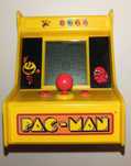 Pacman mini automat do gry firmy Fizz Creations.