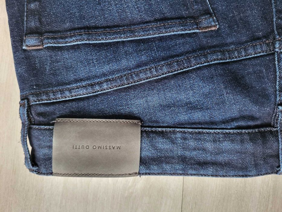 Męskie jeansy Massimo Dutti rozm EU 42