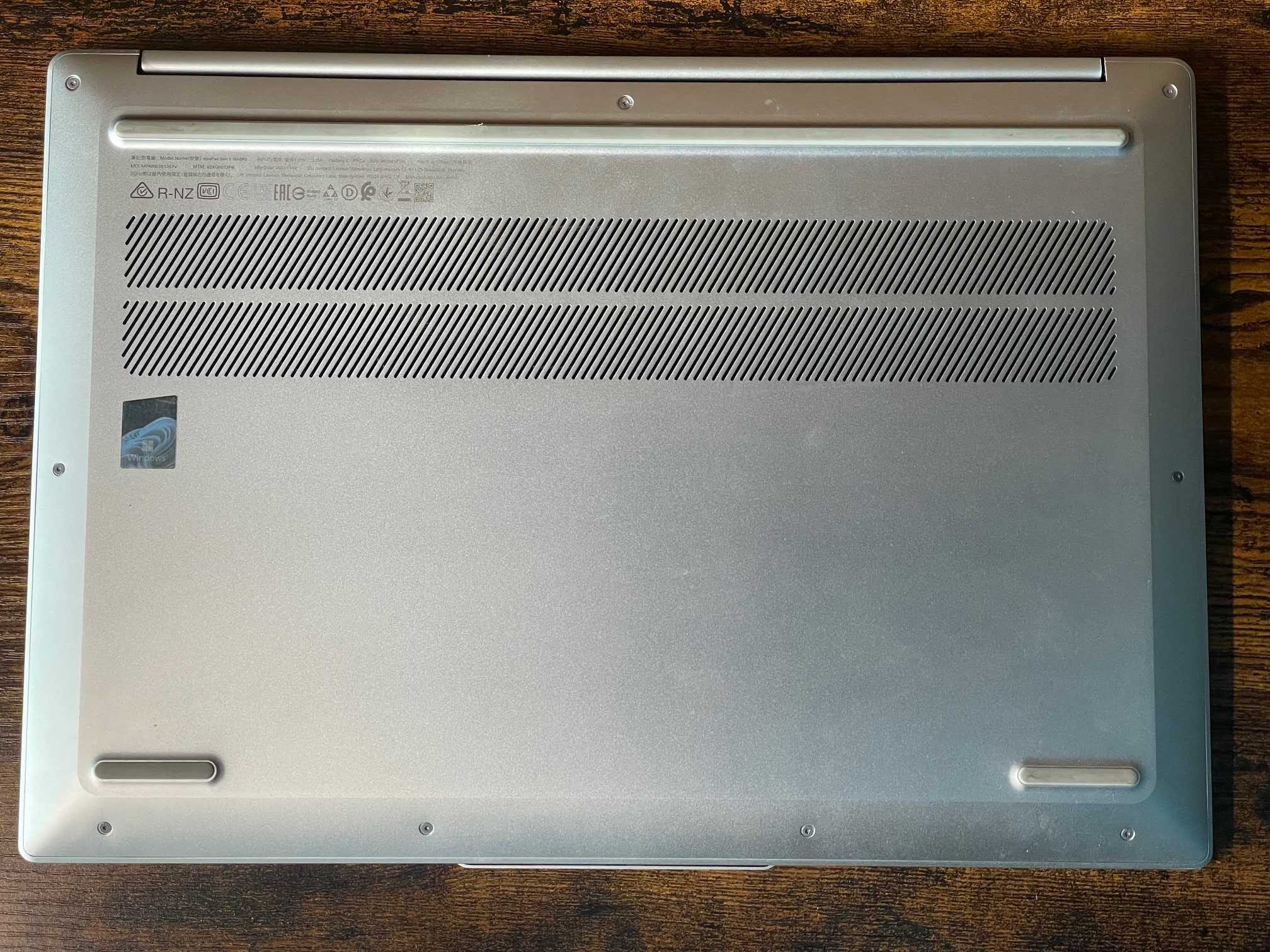 LENOVO IdeaPad Slim 5 16ABR8 16" IPS R7-7730U 16GB 512GB SSD Win 11 H