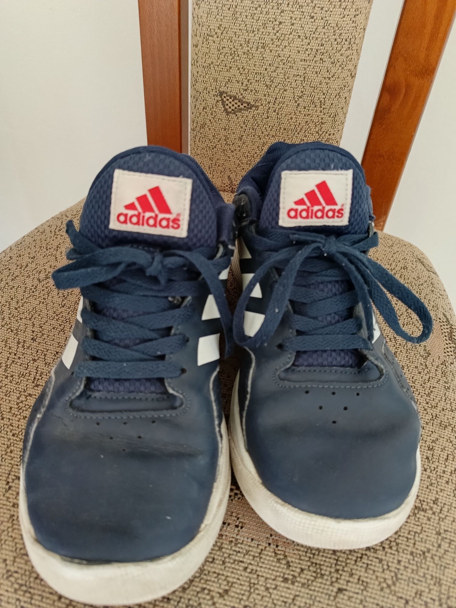 Adidas rozmiar 39,5