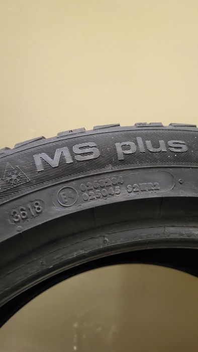 Sprzedam opony zimowe M+S Uniroyal 225/50 R17. Okazja