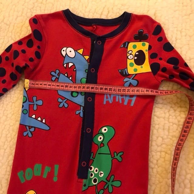 Слип пижама пижамка с драконами монстриками на 4-6 лет