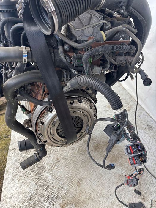 silnik rh01 2.0 hdi citroen c5 iii 08-