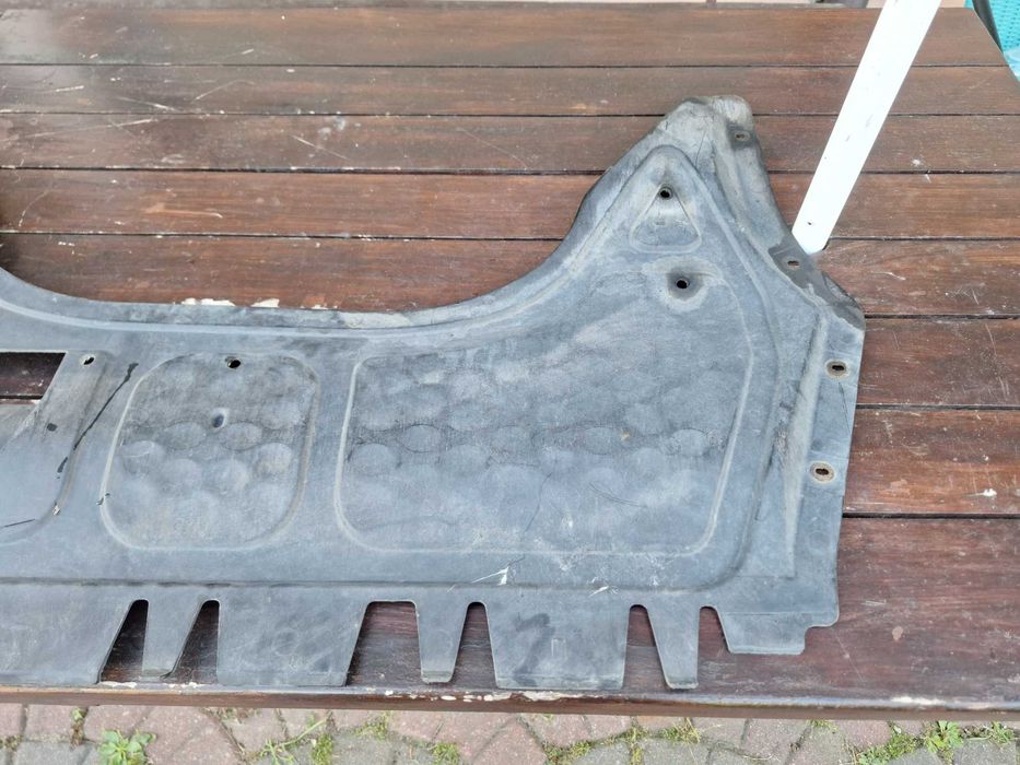 Seat Leon 2 osłona silnika 1K0.825.235AB