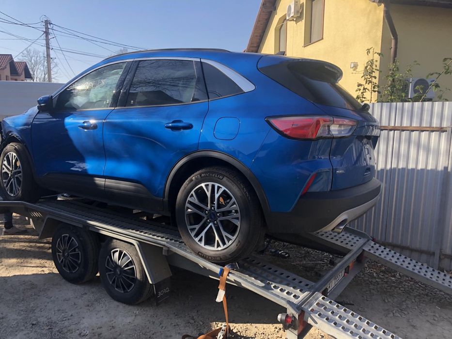 Ford Escape 2020 SEL mk4 разборка шрот двери четверть ходова