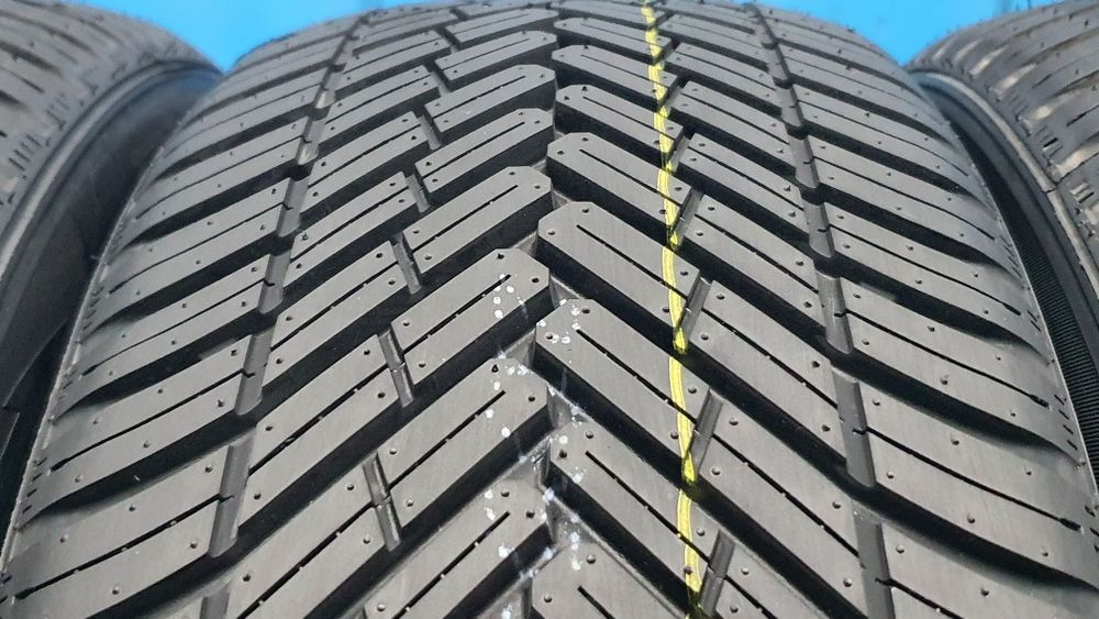 Sprzedam nowe opony całoroczne Fortuna - 205/55 R16 NOWE