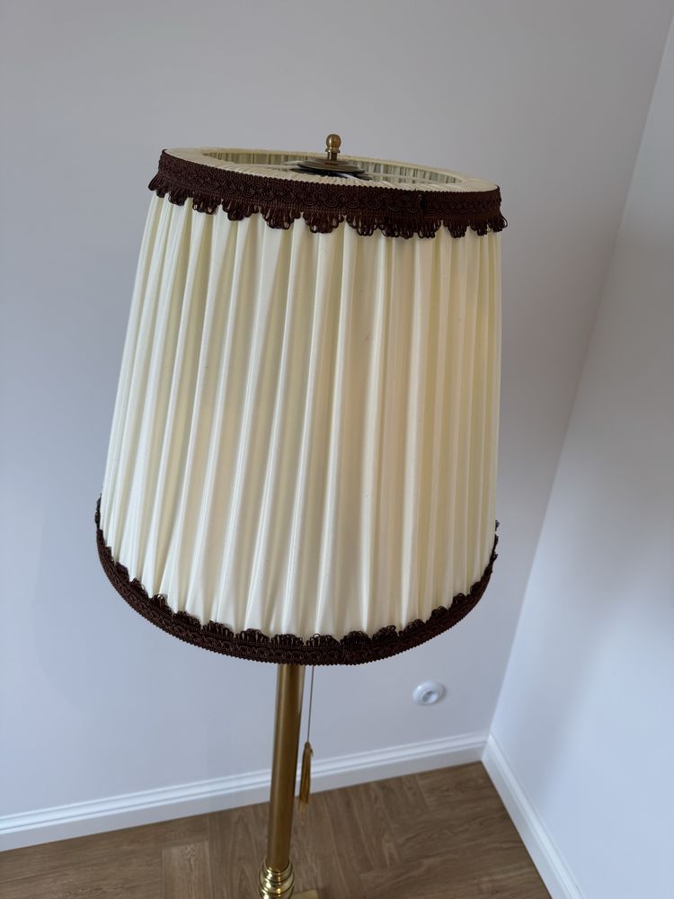 Piękny recznie robiony abażur do lampy stojacej Retro