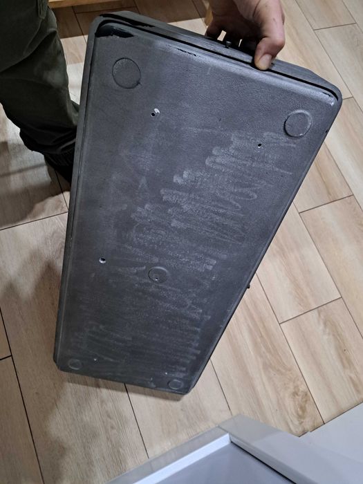 Sonance SUR1 głośnik do kina domowego