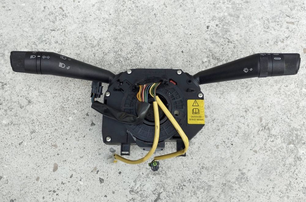 Підрульовий перемикач фар та двірників Fiat Punto