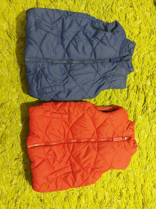 Жилетки безрукавки Mothercare 2-3 роки