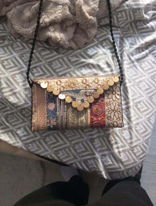 Bolsa feminina, nova