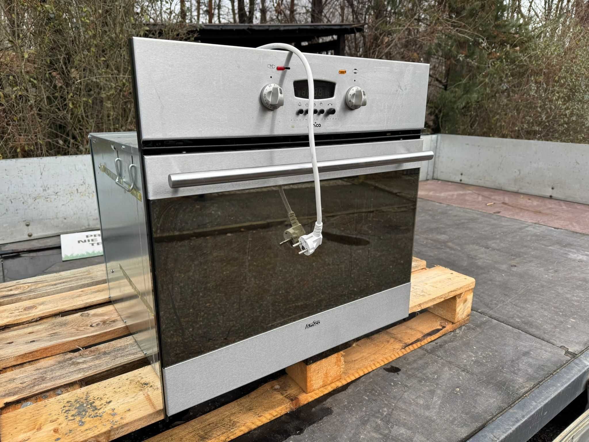 Sprzedam Piekarnik do zabudowy Amica Model EB 2.8 TeYKDRL