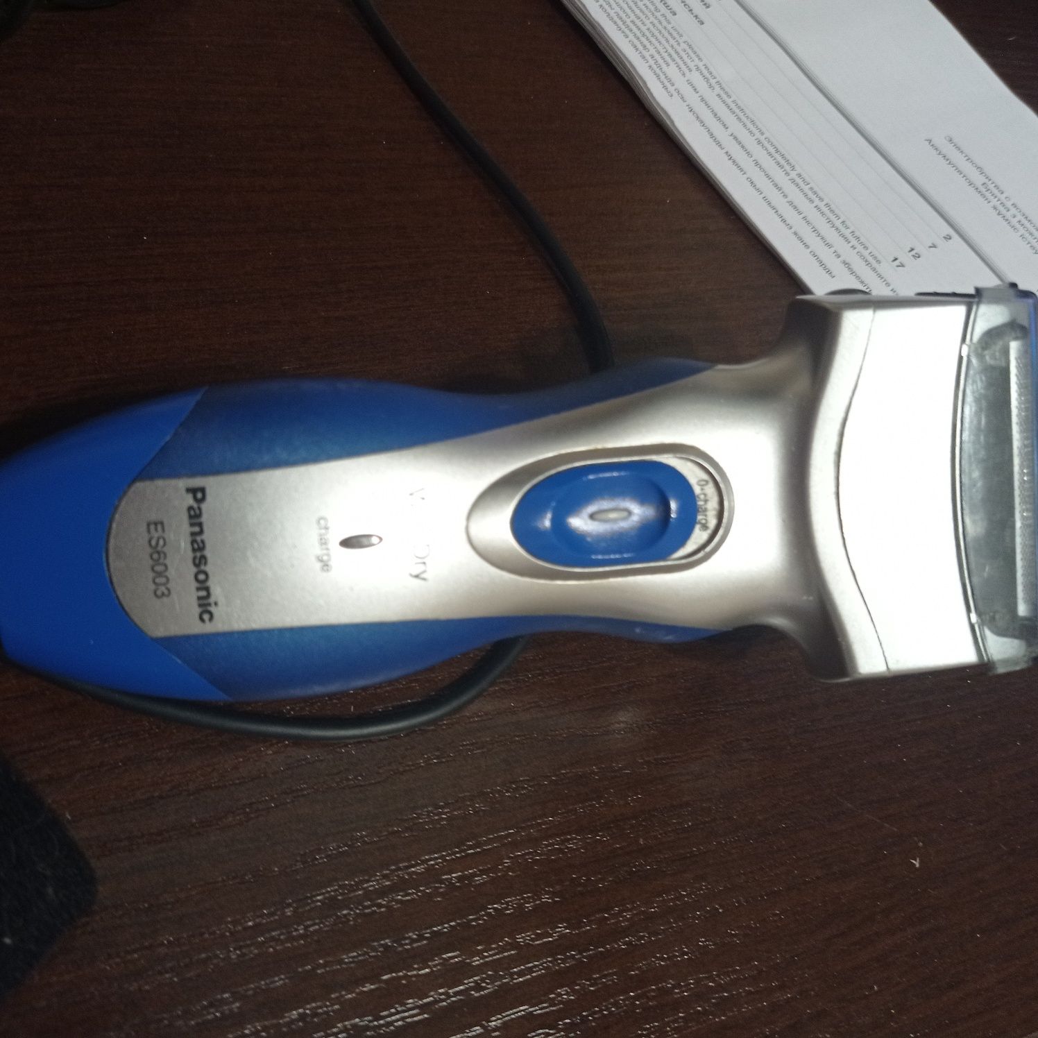 Електробритва Panasonic ES6003S520