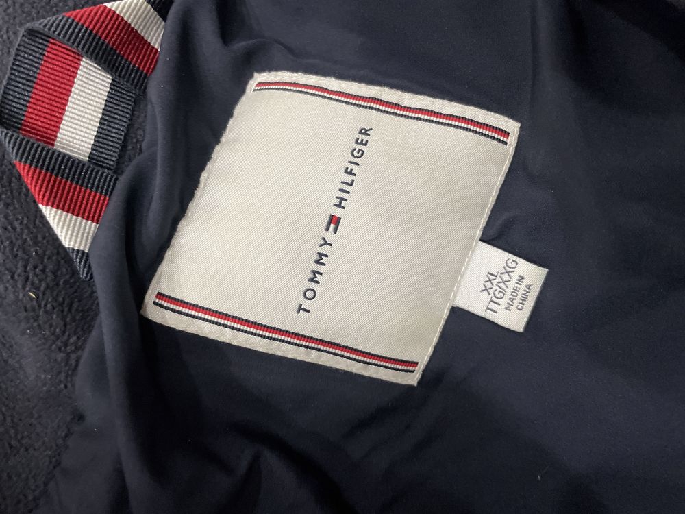 Виниловый зимний пуховик Tommy Hilfiger оригинал