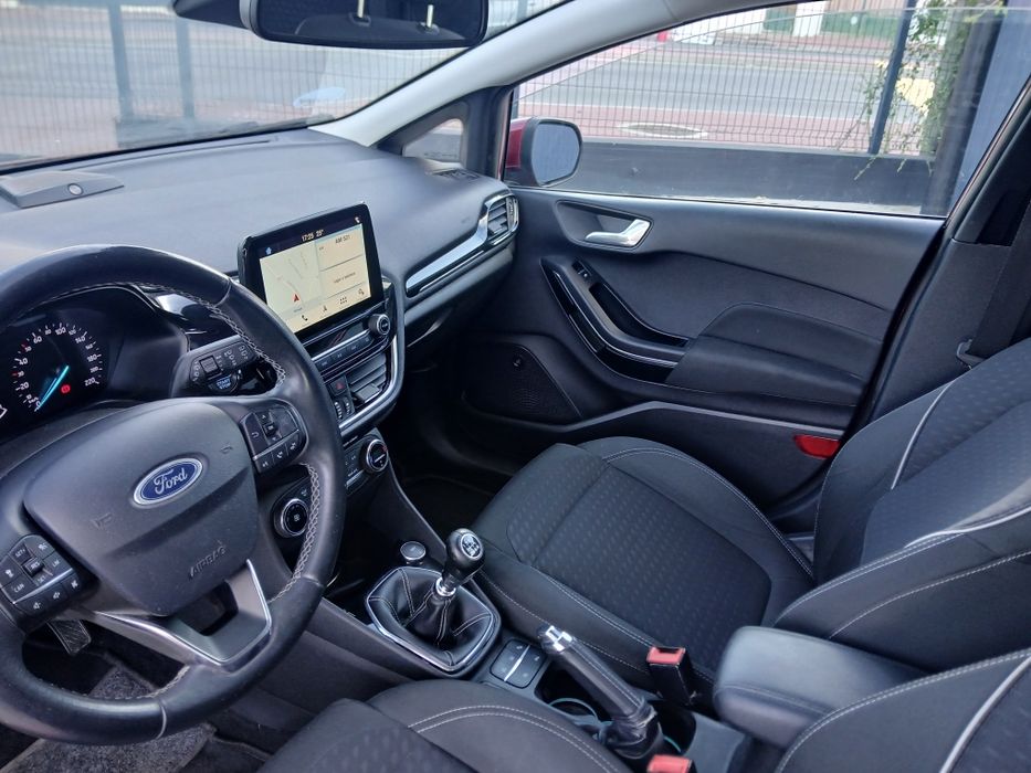 Ford Fiesta TITANIUM 2018/12