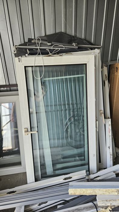 Okna z demontażu całość