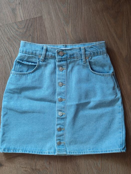 Продам юбки в новому стані