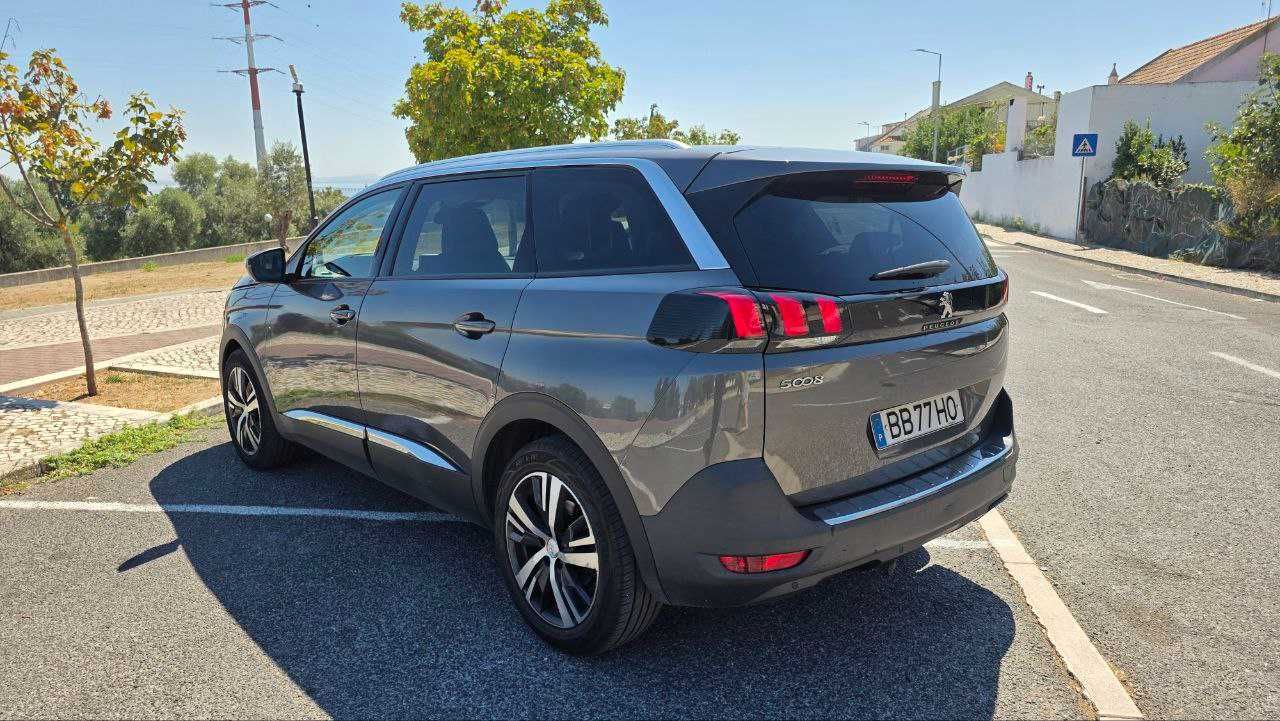Peugeot 5008 1.5 BlueHDi Allure