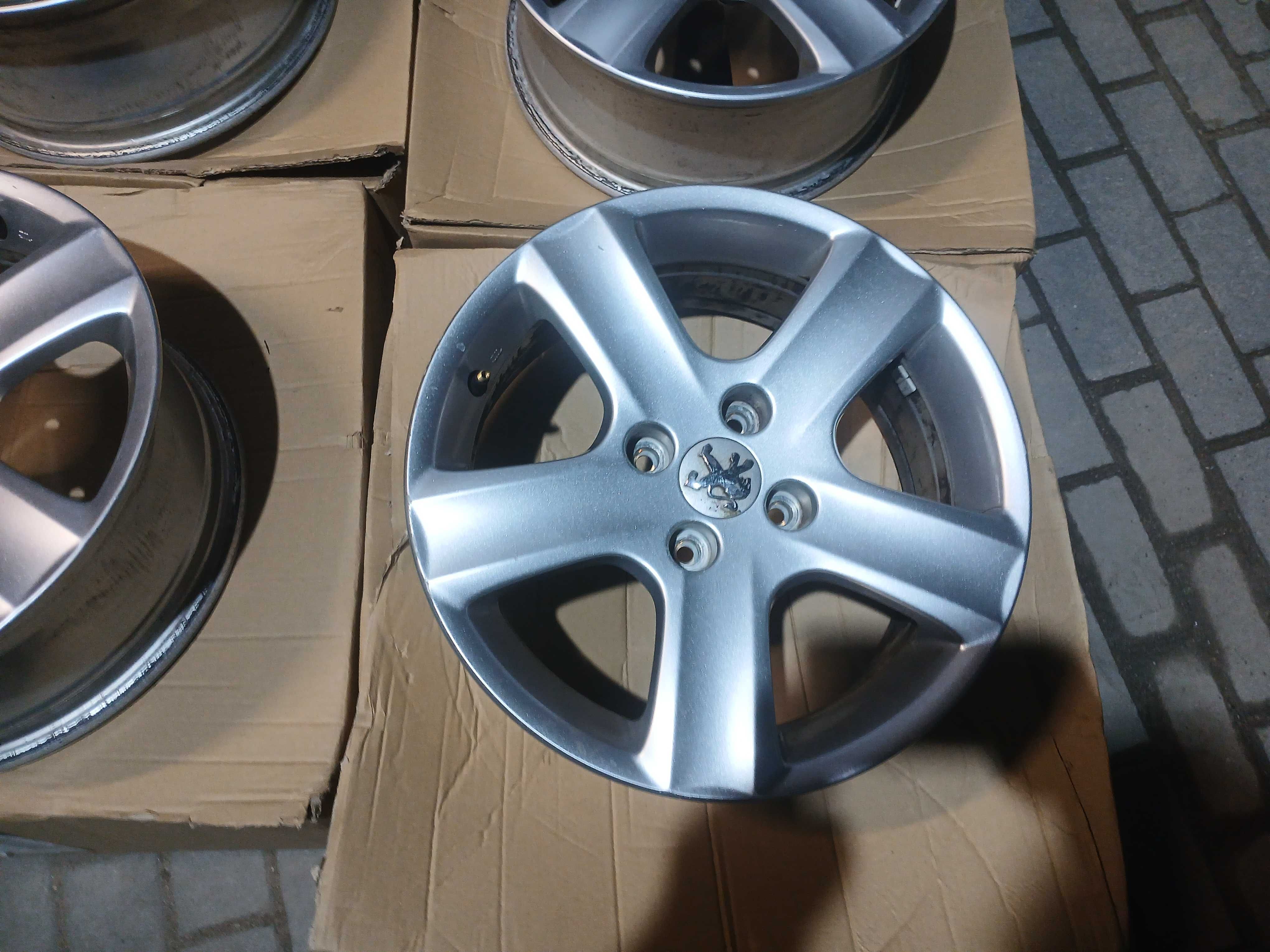 4x felgi 16 4x108 Peugeot 2008. 208 Partner Citroen C3 C4 Berlingo Ely