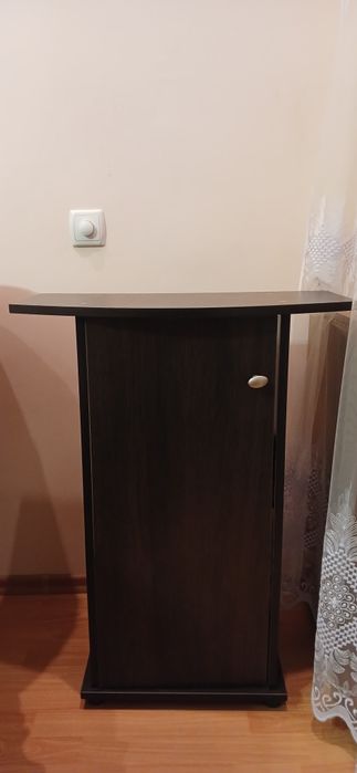 Тумбочка під акваріум