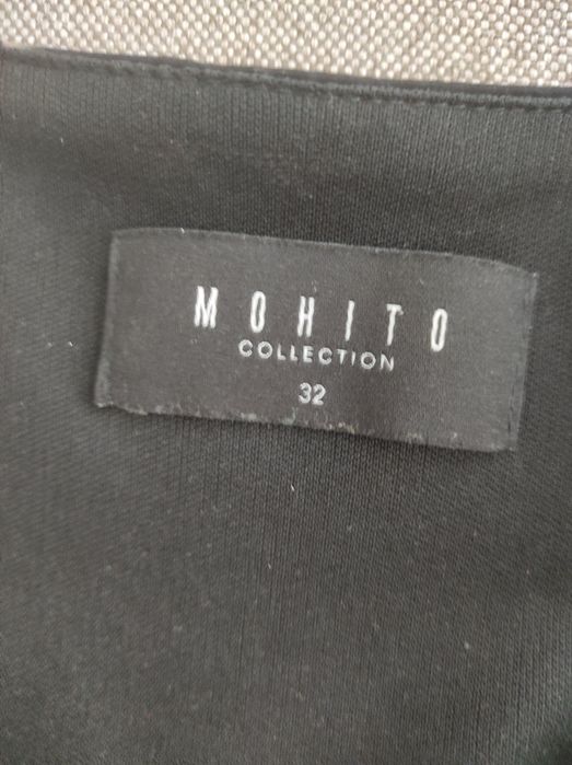 Миле плаття Mohito розмір S шифон