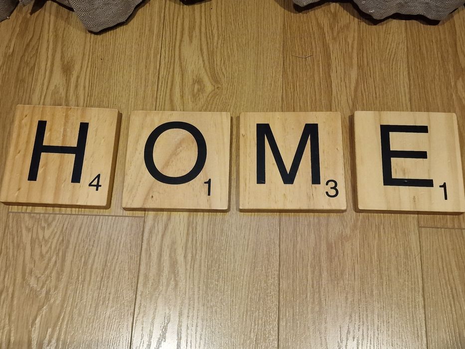 Letras decorativas HOME tipo Scrable 15x15cm