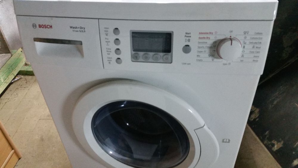 Pralko-suszarka Bosch WVD24420EU/03 uszkodzona