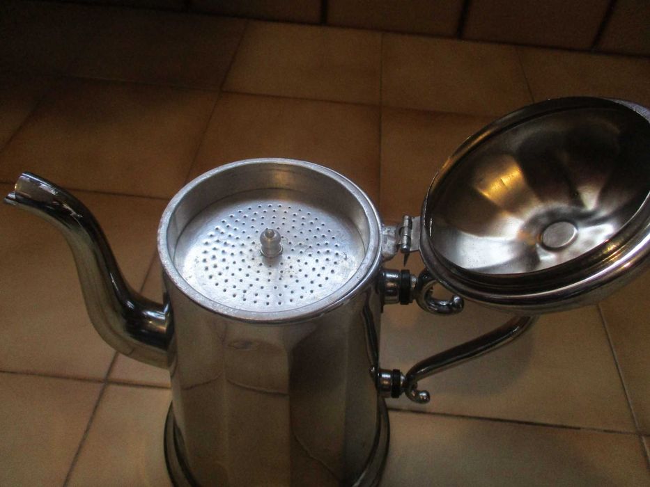 Cafeteira / Bule Casquinha e cobre 1,5L