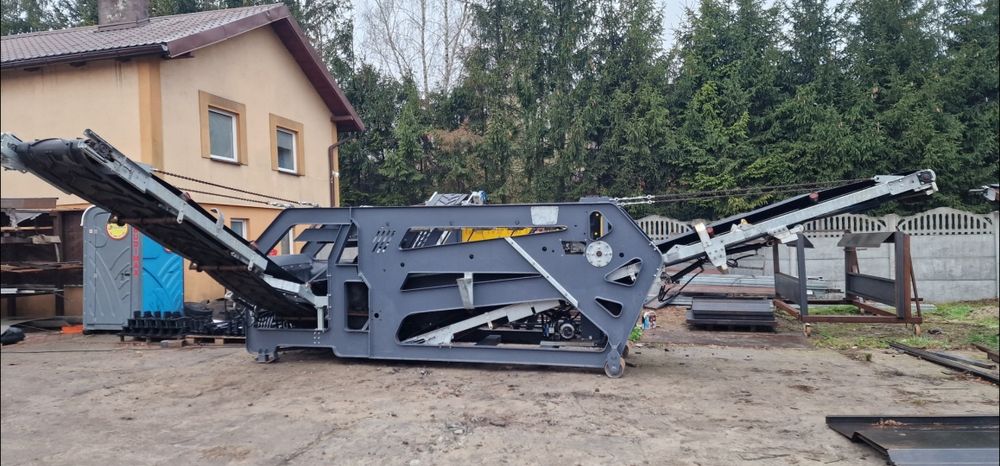 Przesiewacz, DG MACHINES, 3 frakcje, kamień, ziemia, tłuczeń, diesel