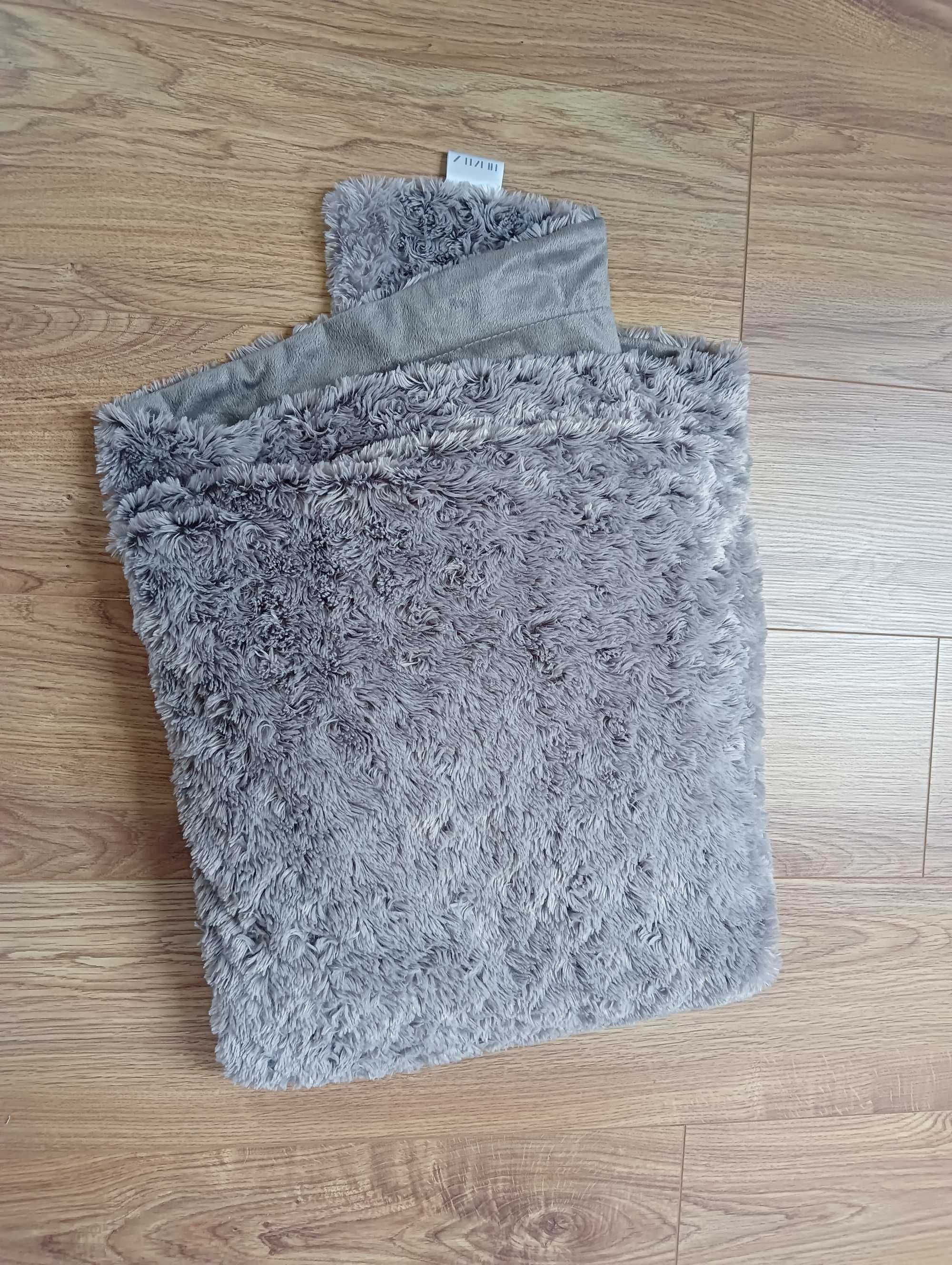 Narzuta na fotel / kanapę Hemtex Sweden Miś Sztuczne futerko 150 x 140