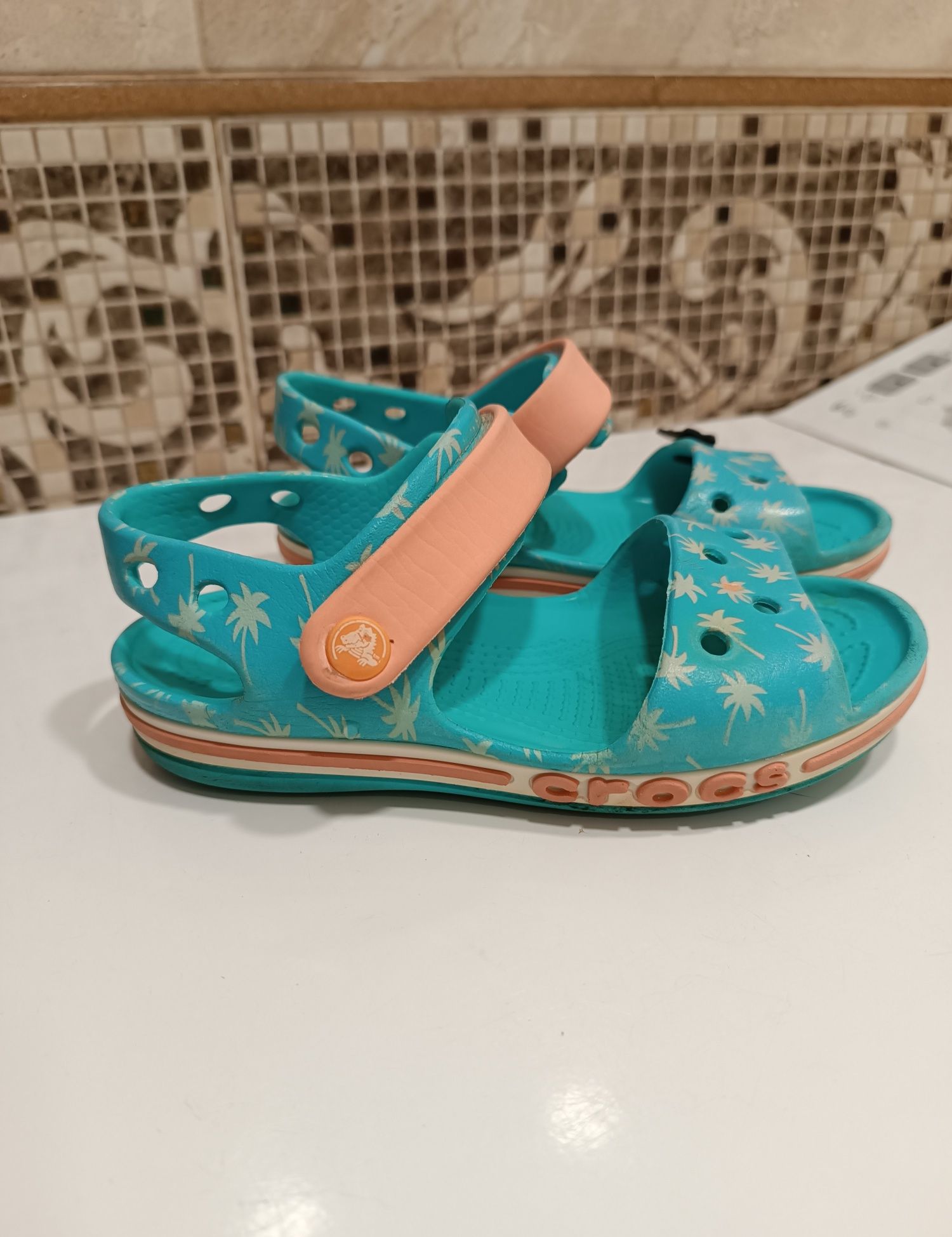 Crocs C11 босоніжки босоножки крокси сабо 27 28