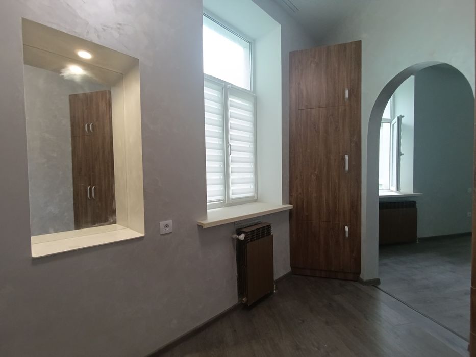 Продам 1 кімнатну квартиру по вул. Драгоманова