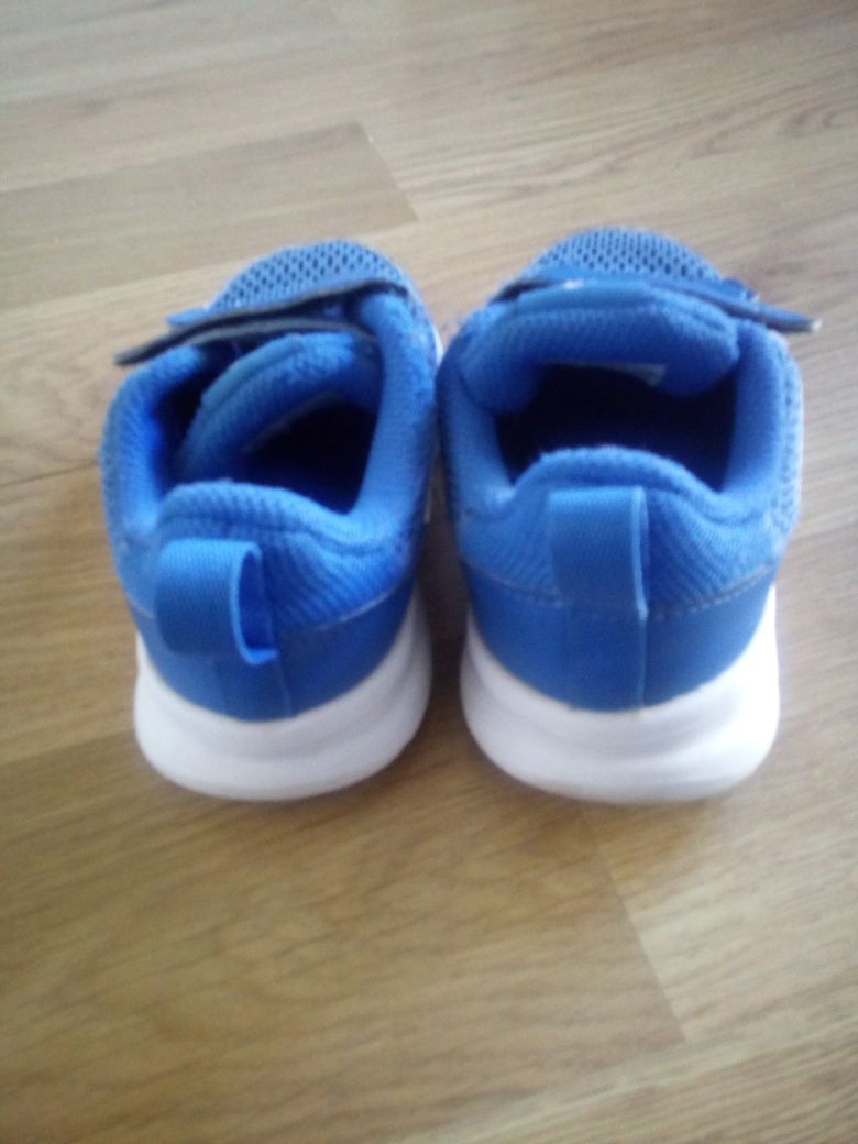 Buty Adidas rozmiar 26