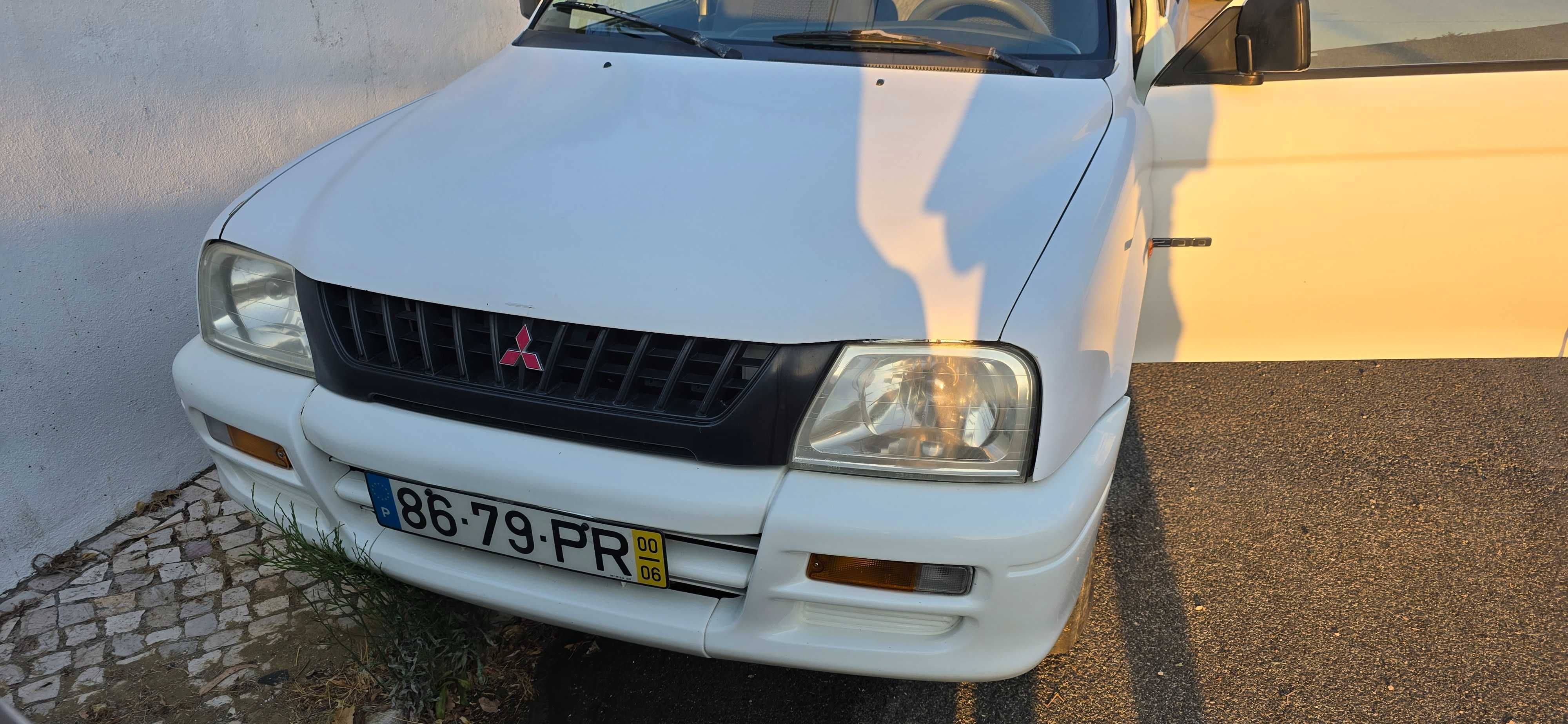 Mitsubishi L200 King Cab