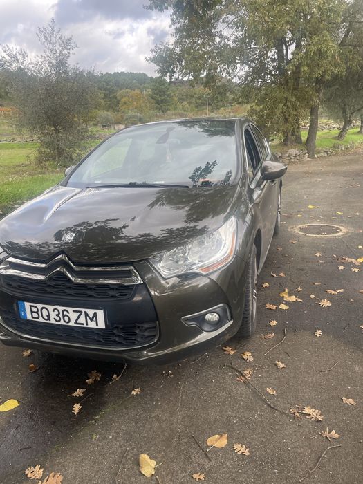 DS4 em otimo estado geral