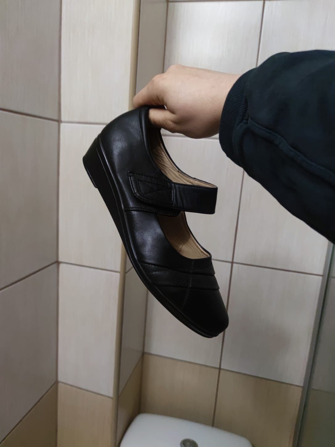 buty damskie 41 czółenka półbuty zapinane na rzepy mokasyny obuwie cza