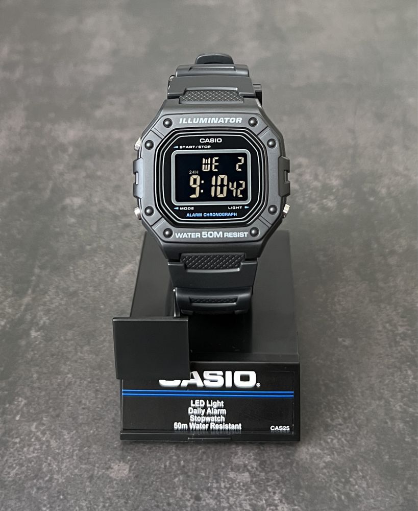 Годинник спортивний Casio W-218H-1B новий оригінал illuminator