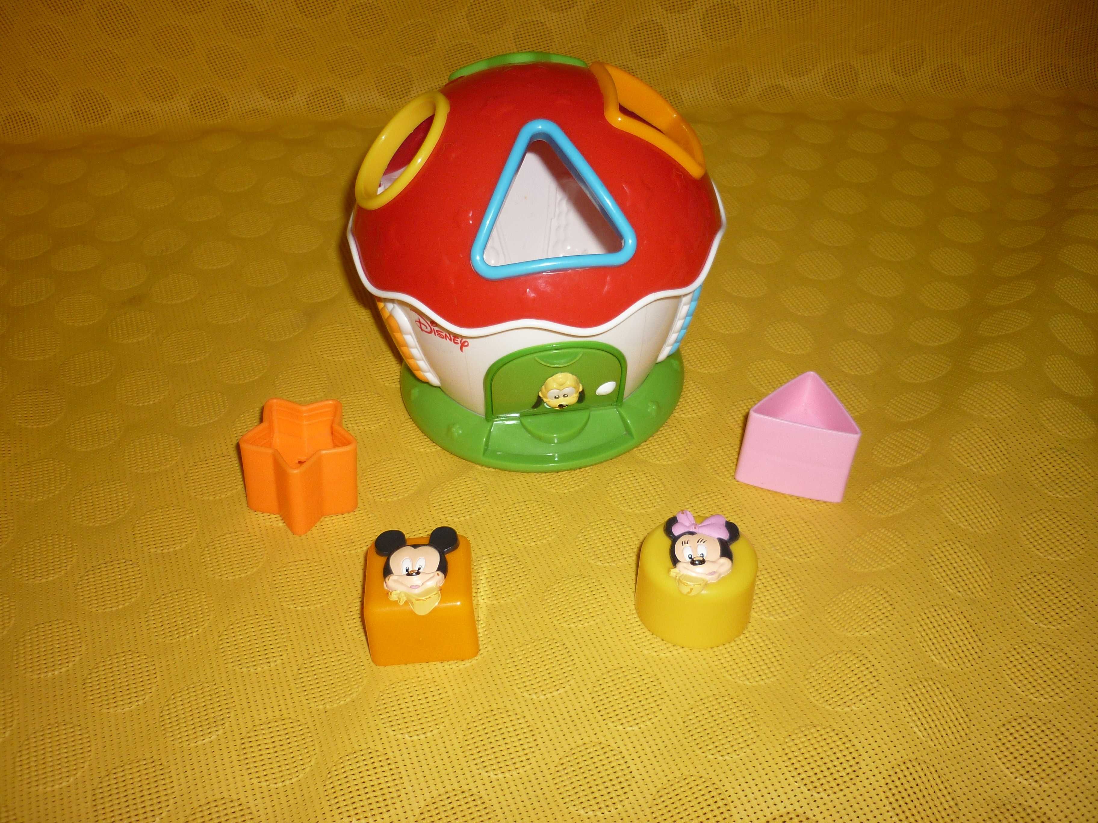 Развивающая игрушка Clementoni Сортер-домик Дисней