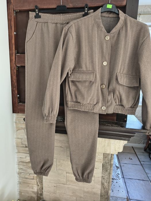 Komplet marynarka i spodnie