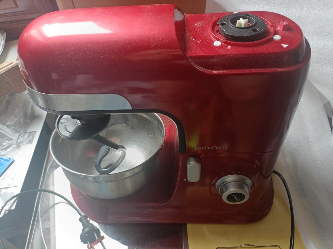 Silvercrest Robot kuchenny z blenderem