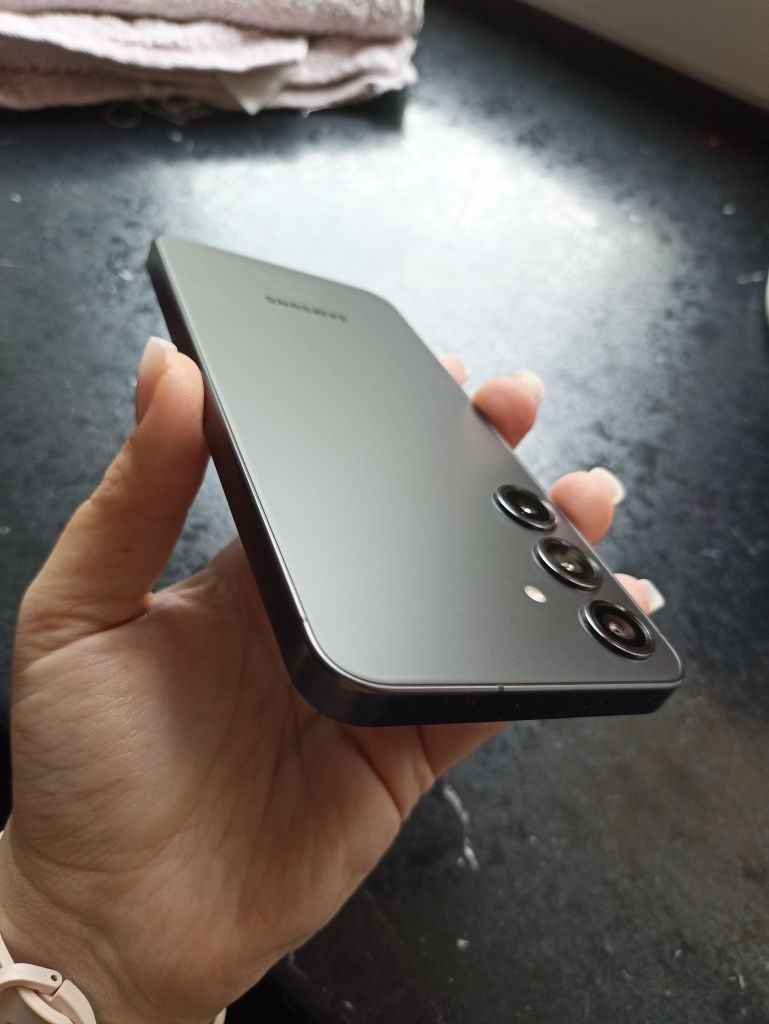 Samsung S24 plus