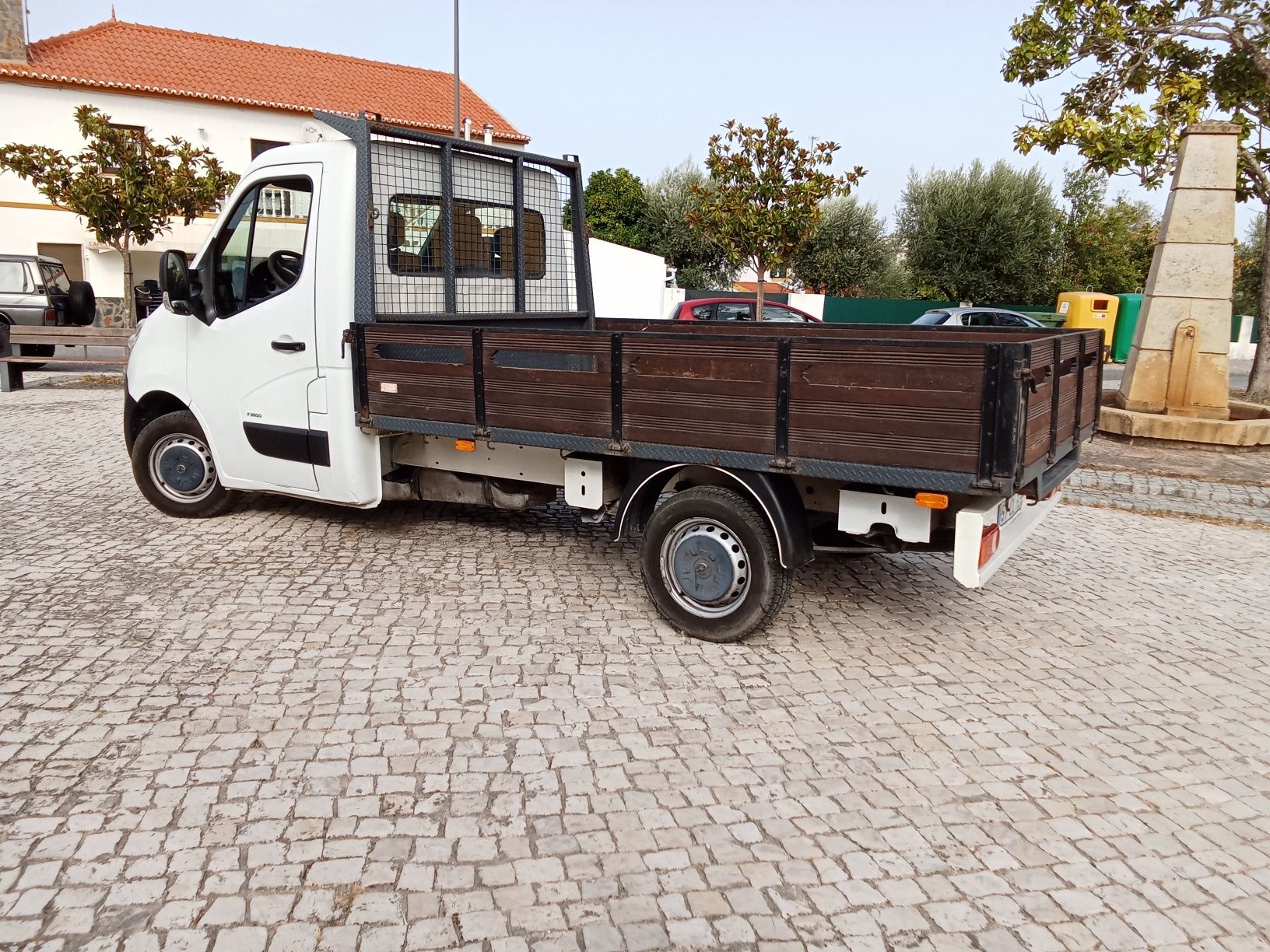 Opel movano 125.000 KMS 15,350€