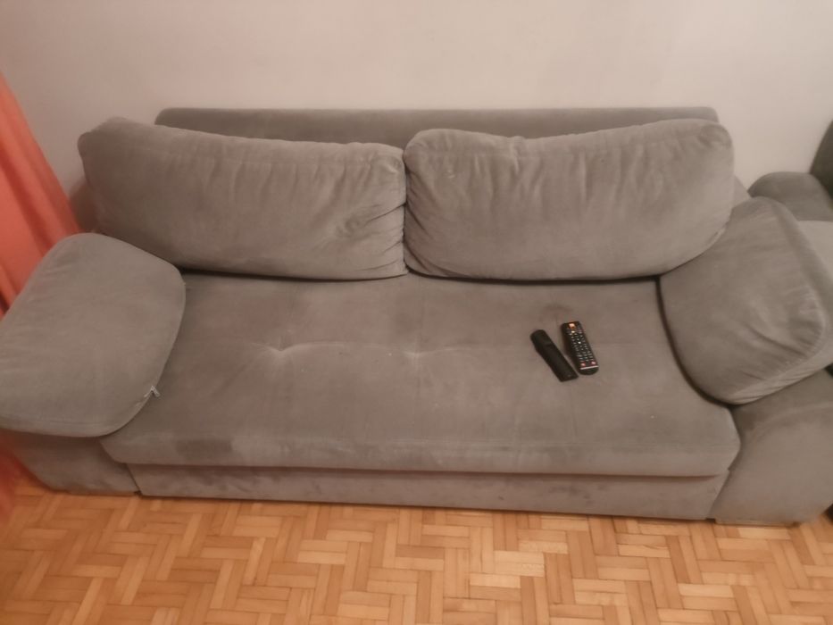 Sofa z funkcją spania plus dwa fotele